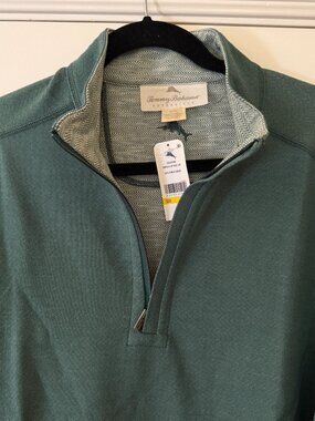 Tommy Bahama Men’s MEDIUM  Reversible  Half-Zip Reversible Pullover NWT MEDIUM